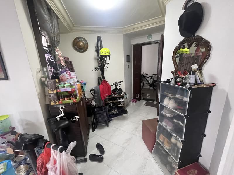 657 Choa Chu Kang Crescent, 657 Choa Chu Kang Crescent, 3 Bedrooms, 1,119 sqft, HDB Flat For Sale, by Mohamed Hussain Bin Sahar, 500136348 - Entrance - PropertyGuru.com.sg