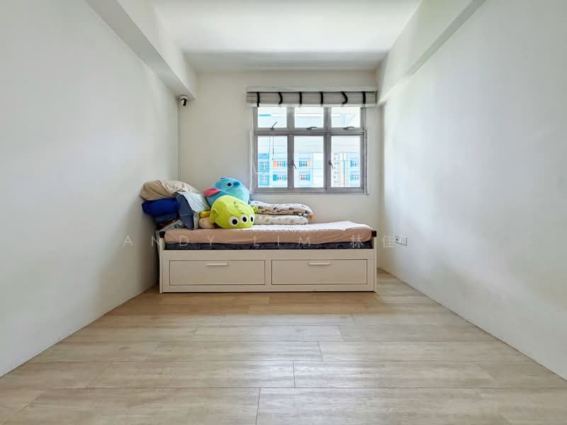 120B Canberra Crescent, 120B Canberra Crescent, 3 Bedrooms, 1,001 sqft, HDB Flat For Sale, by Andy Lim 林佳俊, 500136352 - Bedroom - PropertyGuru.com.sg