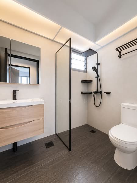 659A Punggol East, 659A Punggol East, 3 Bedrooms, 1,216 sqft, HDB Flat For Sale, by Ammon Lim, 500136356 - Bathroom - PropertyGuru.com.sg