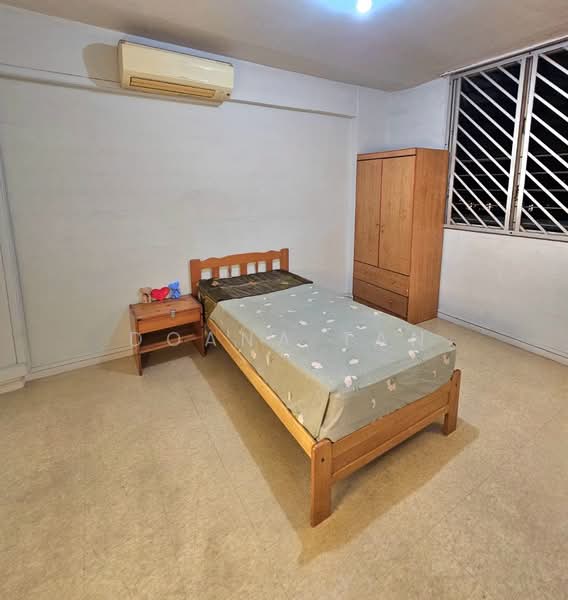5 Ghim Moh Road, 5 Ghim Moh Road, 2 Bedrooms, 700 sqft, HDB Flat For Sale, by Doana Tan, 500136357 - Bedroom - PropertyGuru.com.sg