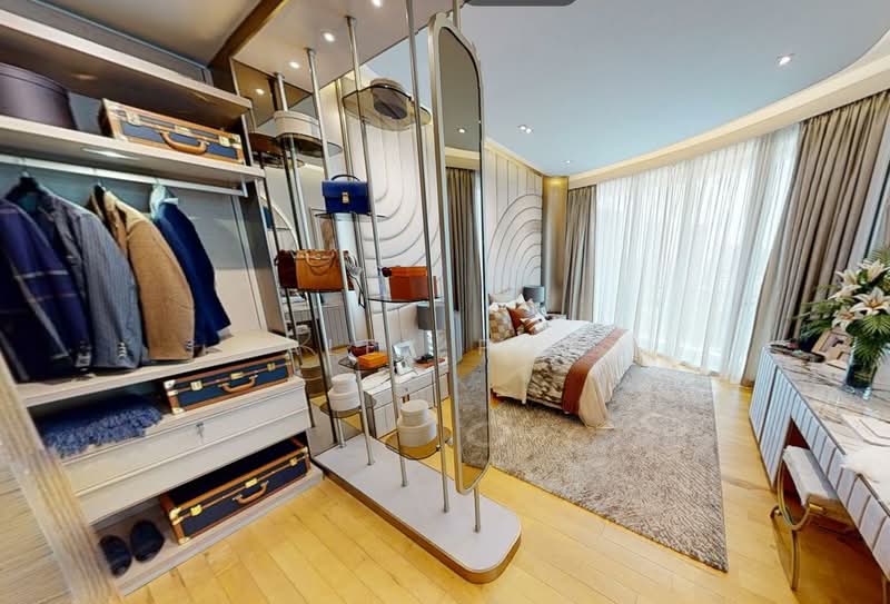 Cliveden at Grange, 100 Grange Road, 4 Bedrooms, 2,842 sqft, Condominium For Sale, by Alex Poh, 500136358 - Master Bedroom - PropertyGuru.com.sg