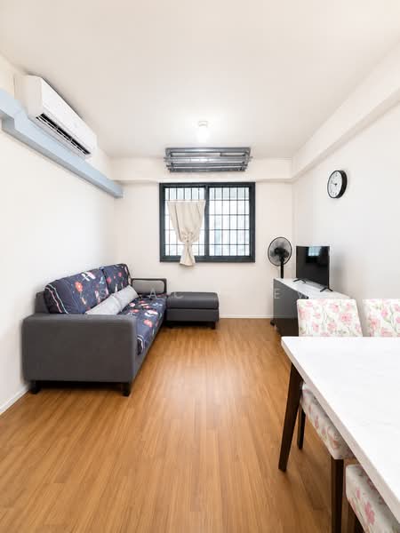 308C Punggol Walk, 308C Punggol Walk, 2 Bedrooms, 721 sqft, HDB Flat For Sale, by Isaac Chew, 500136363 - Living Room - PropertyGuru.com.sg