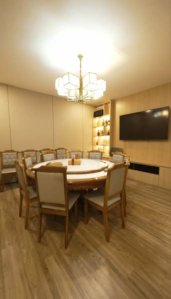 Bugis Chinese Restaurant, , 1,500 sqft, Food & Beverage For Rent, by Jem Yang, 500136379 - Dining Room - CommercialGuru.com.sg