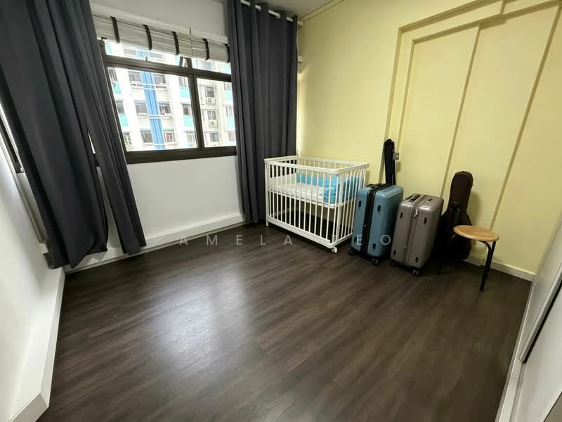 155 Lorong 1 Toa Payoh, 155 Lorong 1 Toa Payoh, 3 Bedrooms, 1,087 sqft, HDB Flat For Sale, by Pamela Teo, 500136383 - Bedroom - PropertyGuru.com.sg