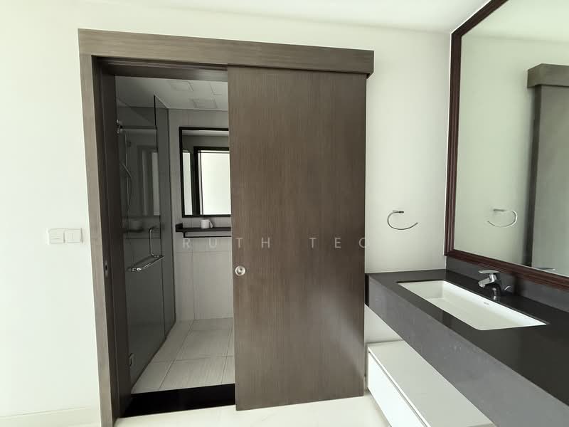 The Rise @ Oxley - Residences, 73 Oxley Rise, 2 Bedrooms, 646 sqft, Apartment For Rent, by Ruth Teo, 500136384 - Bathroom - PropertyGuru.com.sg
