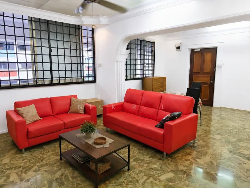 294 Choa Chu Kang Avenue 2, 294 Choa Chu Kang Avenue 2, 3 Bedrooms, 1,108 sqft, HDB Flat For Sale, by Nick R. L, 500136386 - Living Room - PropertyGuru.com.sg