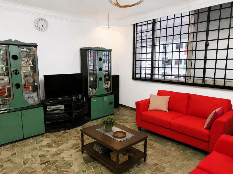 294 Choa Chu Kang Avenue 2, 294 Choa Chu Kang Avenue 2, 3 Bedrooms, 1,108 sqft, HDB Flat For Sale, by Nick R. L, 500136386 - Living Room - PropertyGuru.com.sg