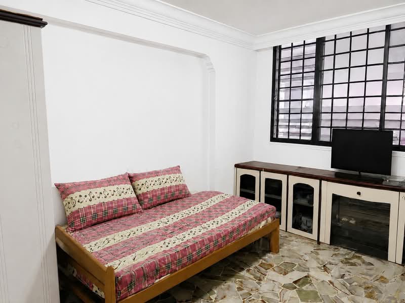 294 Choa Chu Kang Avenue 2, 294 Choa Chu Kang Avenue 2, 3 Bedrooms, 1,108 sqft, HDB Flat For Sale, by Nick R. L, 500136386 - Bedroom - PropertyGuru.com.sg