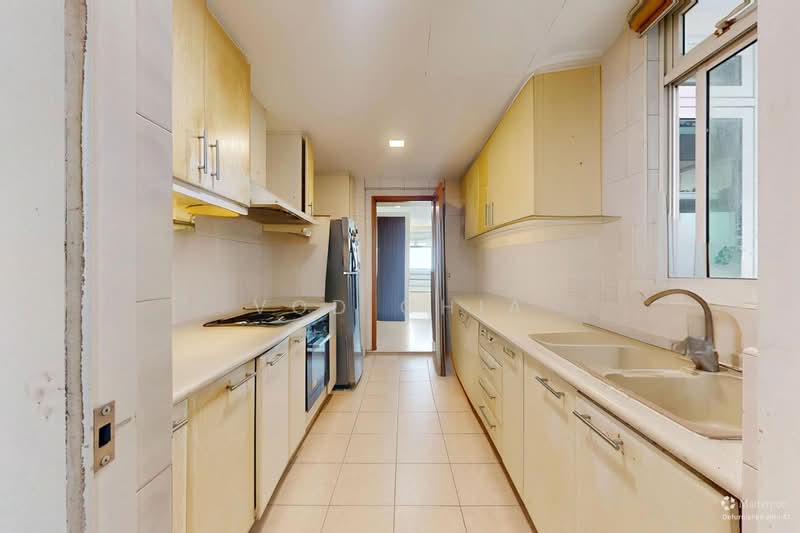 Costa Del Sol, 68 Bayshore Road, 4 Bedrooms, 1,561 sqft, Condominium For Sale, by Vod Chia, 500136392 - Kitchen - PropertyGuru.com.sg