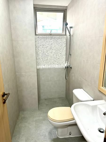 Maplewoods, 985 Bukit Timah Road, Clementi Park / Upper Bukit Timah, Room Rental, 180 sqft, Condominium For Rent, by Rachel Yeo, 500136409 - Bathroom - PropertyGuru.com.sg