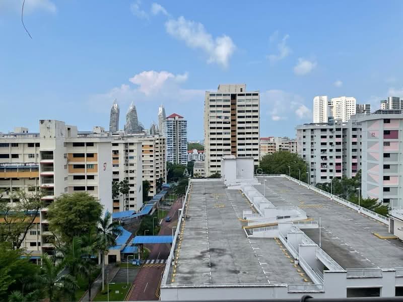 61 Telok Blangah Heights, 61 Telok Blangah Heights, 2 Bedrooms, 721 sqft, HDB Flat For Sale, by Bryan Ng, 500136431 - Exterior - PropertyGuru.com.sg