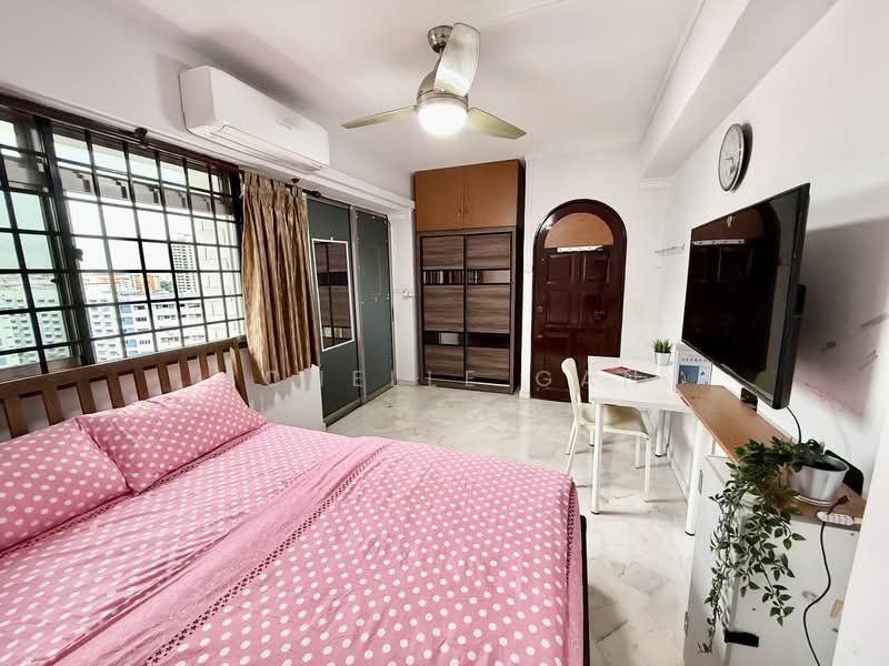 317 Ang Mo Kio Street 31, 317 Ang Mo Kio Street 31, Room Rental, 150 sqft, HDB Flat For Rent, by Schelle Gan, 500136446 - Bedroom - PropertyGuru.com.sg