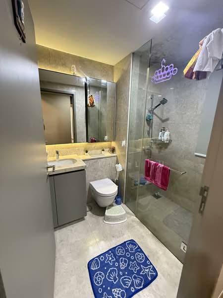 Riversails, 8 Upper Serangoon Crescent, 3 Bedrooms, 1,109 sqft, Condominium For Sale, by Adwin Liu, 500136459 - Bathroom - PropertyGuru.com.sg