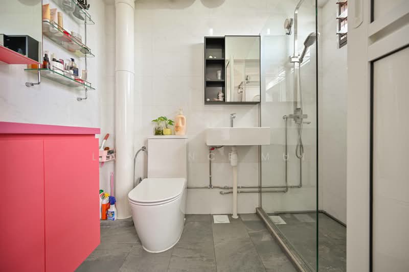 216 Bishan Street 23, 216 Bishan Street 23, 4 Bedrooms, 1,475 sqft, HDB Flat For Sale, by Lawrence Mui, 500136461 - Bathroom - PropertyGuru.com.sg
