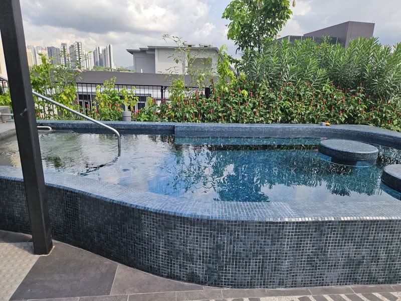 Jervois Mansion, 14 Jervois Close, 3 Bedrooms, 1,249 sqft, Condominium For Rent, by Vanessa Terk, 500136463 - Pool - PropertyGuru.com.sg