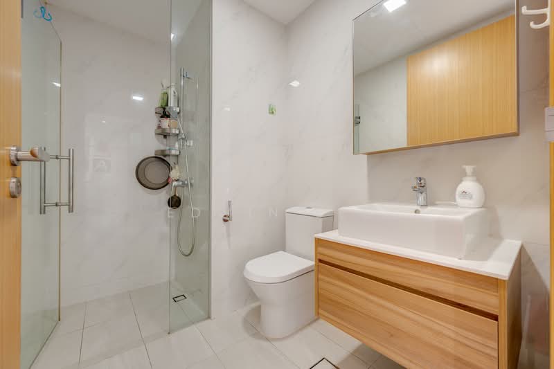 Tre Residences, 7 Geylang East Avenue 1, 4 Bedrooms, 947 sqft, Condominium For Rent, by Edwin Lee, 500136483 - Bathroom - PropertyGuru.com.sg