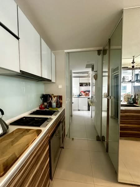 Silversea, , 4 Bedrooms, 2,530 sqft, Condominium For Rent, by Vandana Malik (Vanda), 500136492 - Kitchen - PropertyGuru.com.sg