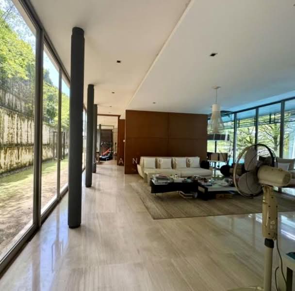 ⭐️⭐️BEST BUY GCB. MODERN DESIGN. ELEVATED BEAUTIFUL LAND. JEAN 93571119, District 11, 5 Bedrooms, 10,000 sqft, Good Class Bungalow For Sale, by Jean Ong, 500136493 - Living Room - PropertyGuru.com.sg