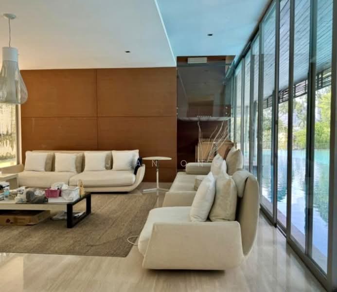 ⭐️⭐️BEST BUY GCB. MODERN DESIGN. ELEVATED BEAUTIFUL LAND. JEAN 93571119, District 11, 5 Bedrooms, 10,000 sqft, Good Class Bungalow For Sale, by Jean Ong, 500136493 - Living Room - PropertyGuru.com.sg