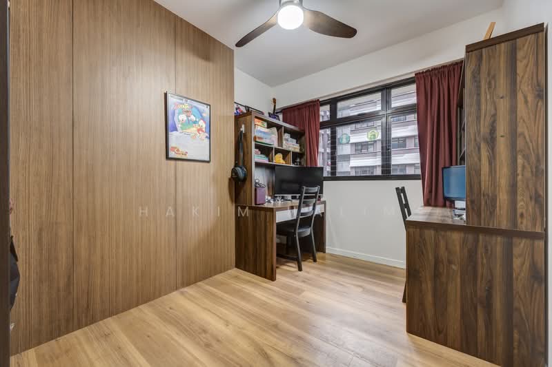 132A Canberra Crescent, 132A Canberra Crescent, 3 Bedrooms, 990 sqft, HDB Flat For Sale, by Hakim Halim, 500136496 - Study - PropertyGuru.com.sg