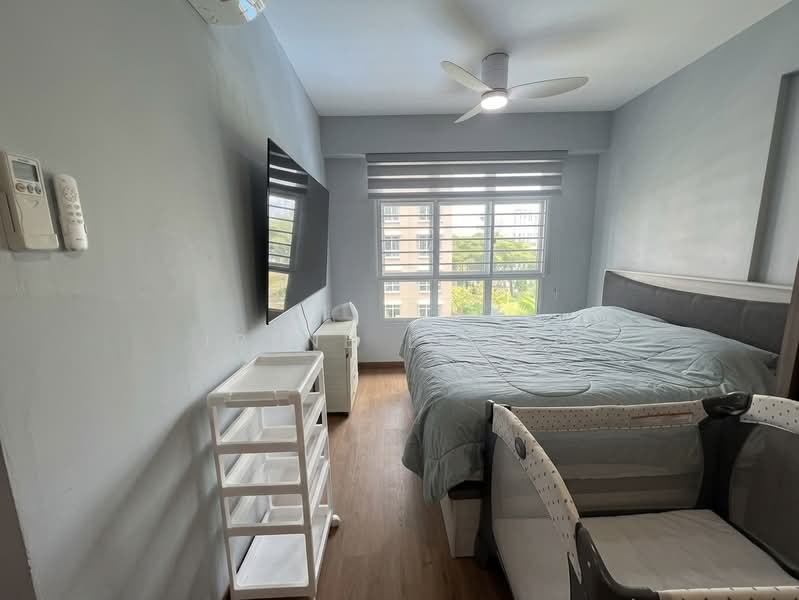 126B Canberra Street, 126B Canberra Street, 3 Bedrooms, 1,001 sqft, HDB Flat For Sale, by Irene Leong, 500136498 - Bedroom - PropertyGuru.com.sg