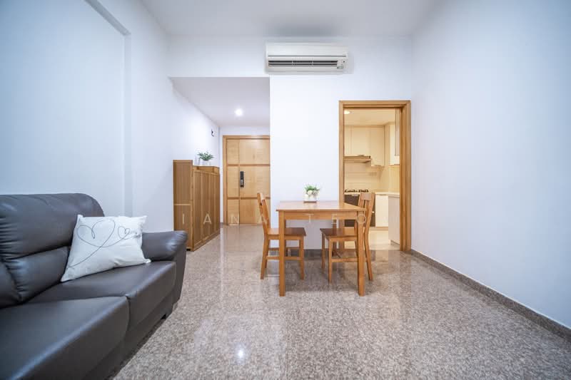 Parc Haven, 12 Lorong Limau, Room Rental, 150 sqft, Condominium For Rent, by Diana Teow, 500136504 - Living Room - PropertyGuru.com.sg