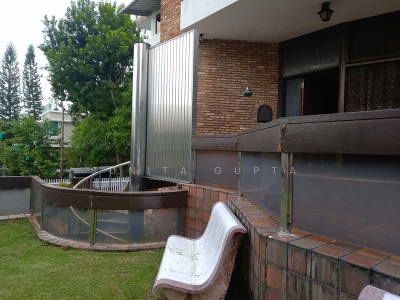 Hillview Garden Estate, 55 Jalan Dermawan, 4 Bedrooms, 5,000 sqft, Bungalow House For Sale, by Sunita Gupta, 500136505 - Exterior - PropertyGuru.com.sg