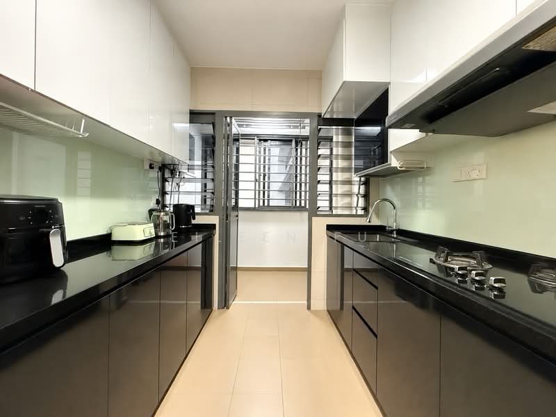 335A Anchorvale Crescent, 335A Anchorvale Crescent, 3 Bedrooms, 990 sqft, HDB Flat For Sale, by Eileen Fu, 500136507 - Kitchen - PropertyGuru.com.sg