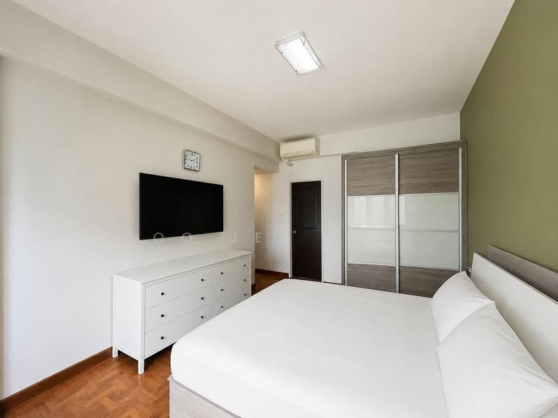 Hume Park I, 3 Hume Avenue, 3 Bedrooms, 1,345 sqft, Condominium For Sale, by Foo Jen Huey, 500136509 - Bedroom - PropertyGuru.com.sg
