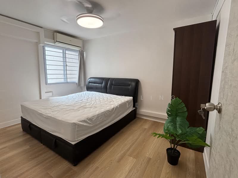 3 Dover Road, 3 Dover Road, 2 Bedrooms, 699 sqft, HDB Flat For Rent, by Tan Poh Ling Annie, 500136533 - Bedroom 1 - PropertyGuru.com.sg