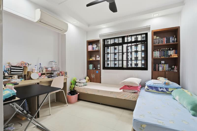 189C Rivervale Drive, 189C Rivervale Drive, 4 Bedrooms, 1,410 sqft, HDB Flat For Sale, by Joshua Lim, 500136545 - Bedroom - PropertyGuru.com.sg