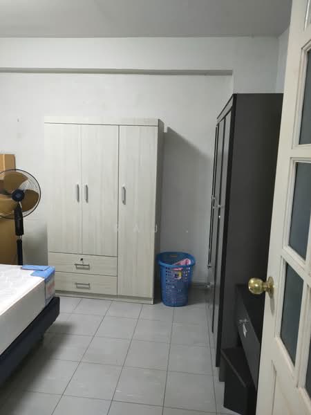 110 Bedok North Road, 110 Bedok North Road, 2 Bedrooms, 735 sqft, HDB Flat For Rent, by Raj ., 500136556 - Bedroom - PropertyGuru.com.sg