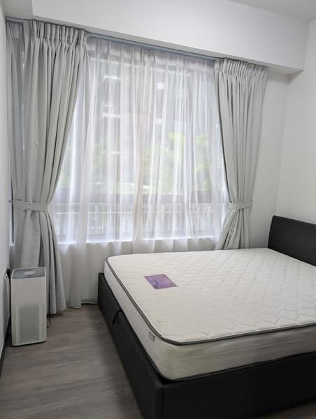 Forest Woods, , 1 Bedroom, 721 sqft, Condominium For Rent, by Andy Khoo, 500136571 - Bedroom - PropertyGuru.com.sg