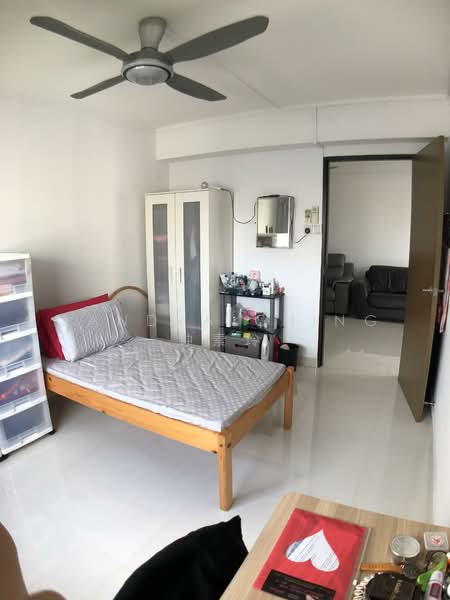 719 Woodlands Avenue 6, 719 Woodlands Avenue 6, Room Rental, 150 sqft, HDB Flat For Rent, by Sandra Ching 钟素玲, 500136577 - Bedroom - PropertyGuru.com.sg