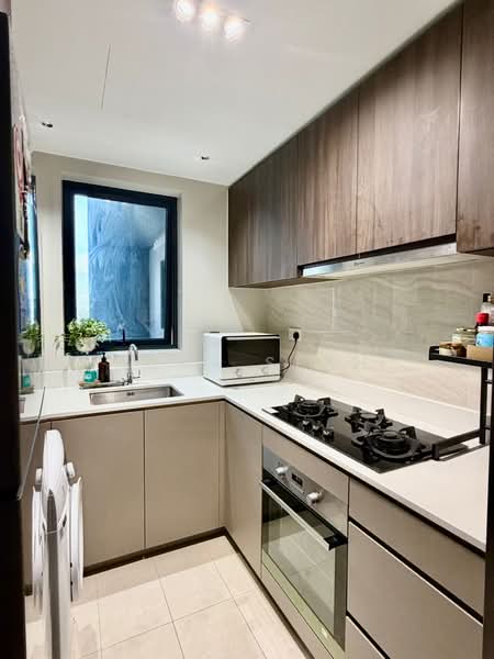 Riverfront Residences, 53 Hougang Avenue 7, 3 Bedrooms, 915 sqft, Condominium For Sale, by Nora Seah, 500136585 - Kitchen - PropertyGuru.com.sg