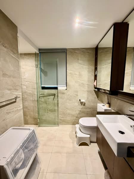 Riverfront Residences, 53 Hougang Avenue 7, 3 Bedrooms, 915 sqft, Condominium For Sale, by Nora Seah, 500136585 - Bathroom - PropertyGuru.com.sg
