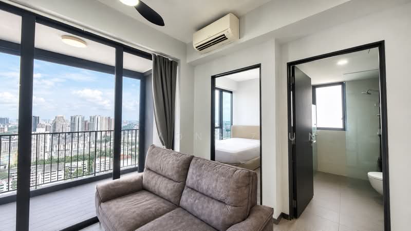 Gem Residences, , 1 Bedroom, 450 sqft, Condominium For Rent, by Tan Yong Zhun, 500136586 - Living Room - PropertyGuru.com.sg