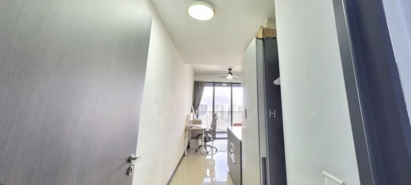 Gem Residences, , 1 Bedroom, 450 sqft, Condominium For Rent, by Tan Yong Zhun, 500136586 - Study - PropertyGuru.com.sg