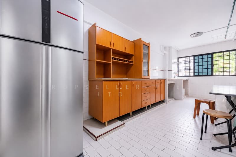 755 Yishun Street 72, 755 Yishun Street 72, 3 Bedrooms, 1,313 sqft, HDB Flat For Sale, by ADNIX LIU, 500136599 - Kitchen - PropertyGuru.com.sg