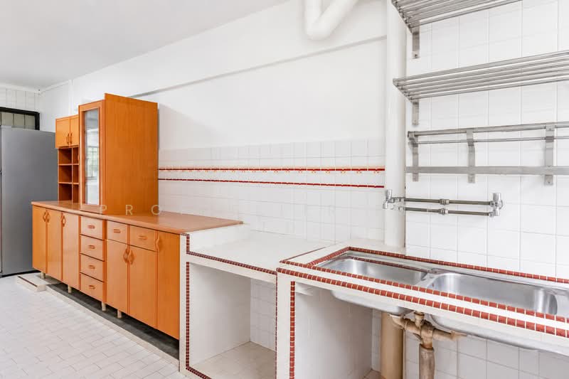755 Yishun Street 72, 755 Yishun Street 72, 3 Bedrooms, 1,313 sqft, HDB Flat For Sale, by ADNIX LIU, 500136599 - Kitchen - PropertyGuru.com.sg