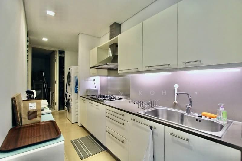 Nassim 9, 9 Nassim Road, 4 Bedrooms, 2,755 sqft, Apartment For Rent, by Eileen Koh, 500136601 - Kitchen - PropertyGuru.com.sg