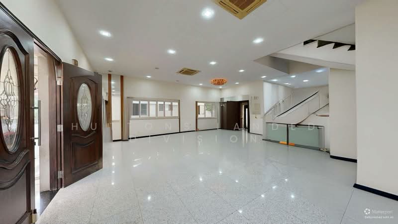 Beauty World, Tham Soong Ave, 10+ Bedrooms, 7,600 sqft, Semi-Detached House For Sale, by Jasline Lim, 500136604 - Entrance - PropertyGuru.com.sg