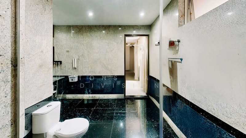 Beauty World, Tham Soong Ave, 10+ Bedrooms, 7,600 sqft, Semi-Detached House For Sale, by Jasline Lim, 500136604 - Bathroom - PropertyGuru.com.sg