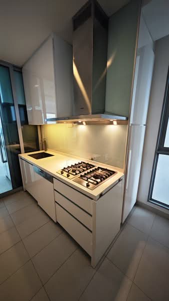 The Arc at Draycott, 5 Draycott Drive, 3 Bedrooms, 1,270 sqft, Apartment For Rent, by Joyce Foo, 500136635 - Kitchen - PropertyGuru.com.sg