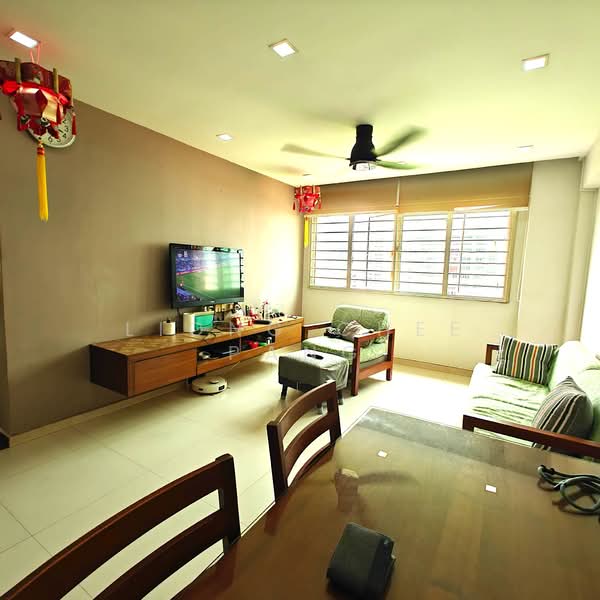 285 Bishan Street 22, 285 Bishan Street 22, 3 Bedrooms, 1,163 sqft, HDB Flat For Sale, by Liong Chee Pang, 500136648 - Living Room - PropertyGuru.com.sg