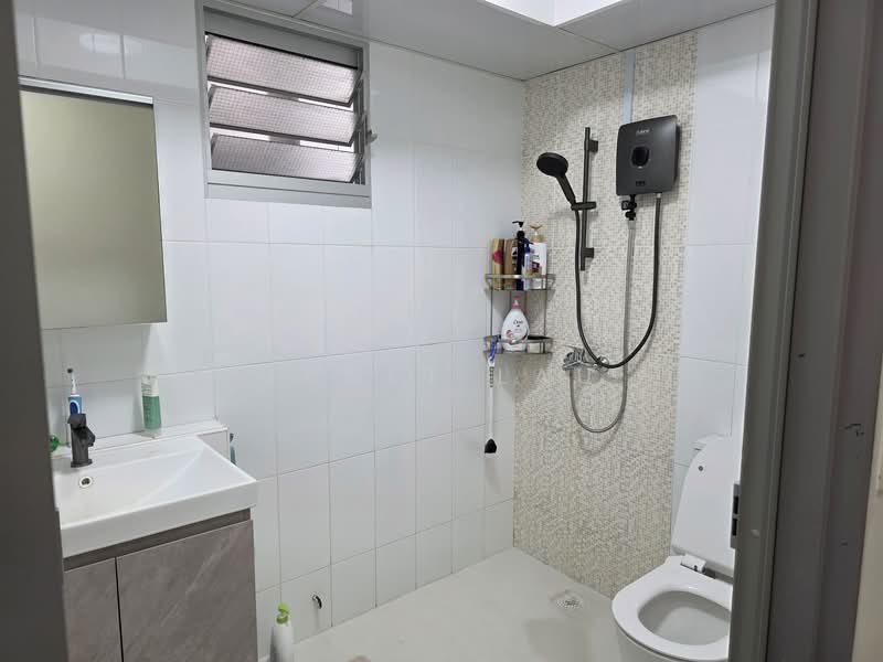 121A Canberra Street, 121A Canberra Street, Room Rental, 100 sqft, HDB Flat For Rent, by Janet Lau, 500136650 - PropertyGuru.com.sg