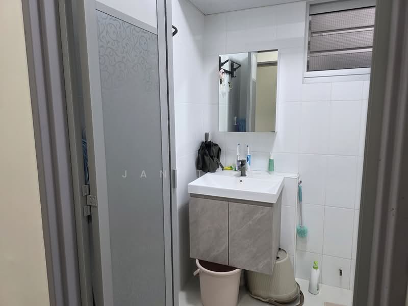 121A Canberra Street, 121A Canberra Street, Room Rental, 100 sqft, HDB Flat For Rent, by Janet Lau, 500136650 - PropertyGuru.com.sg
