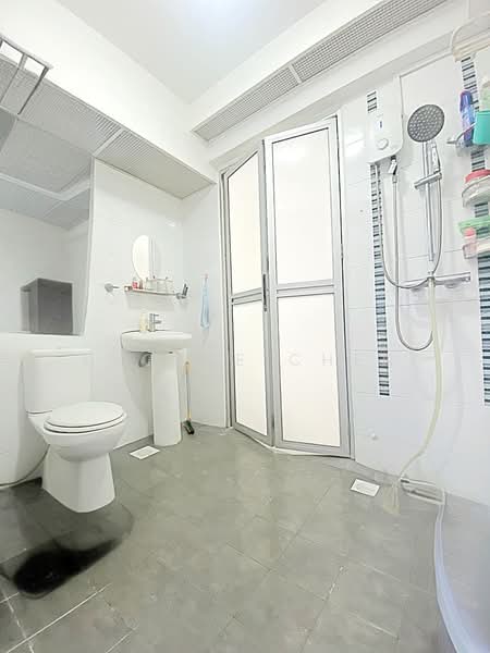 463A Sembawang Drive, 463A Sembawang Drive, 1 Bedroom, 506 sqft, HDB Flat For Sale, by Eugene Chen, 500136653 - Bathroom - PropertyGuru.com.sg
