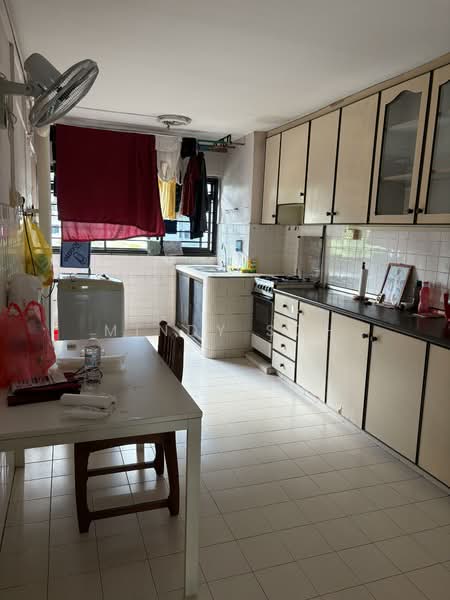 306 Clementi Avenue 4, 306 Clementi Avenue 4, 2 Bedrooms, 721 sqft, HDB Flat For Rent, by Mindy Soh, 500136655 - Kitchen - PropertyGuru.com.sg