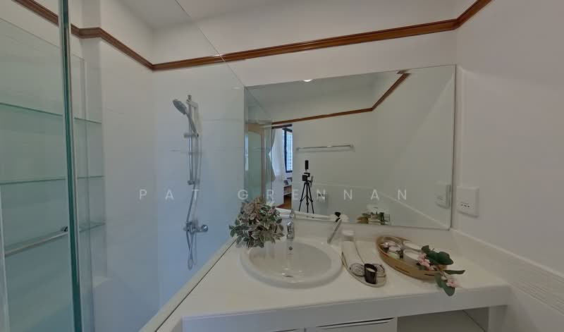 The Draycott, 50 Draycott Park, 4 Bedrooms, 2,637 sqft, Condominium For Sale, by Pat Grennan, 500136666 - Bathroom - PropertyGuru.com.sg